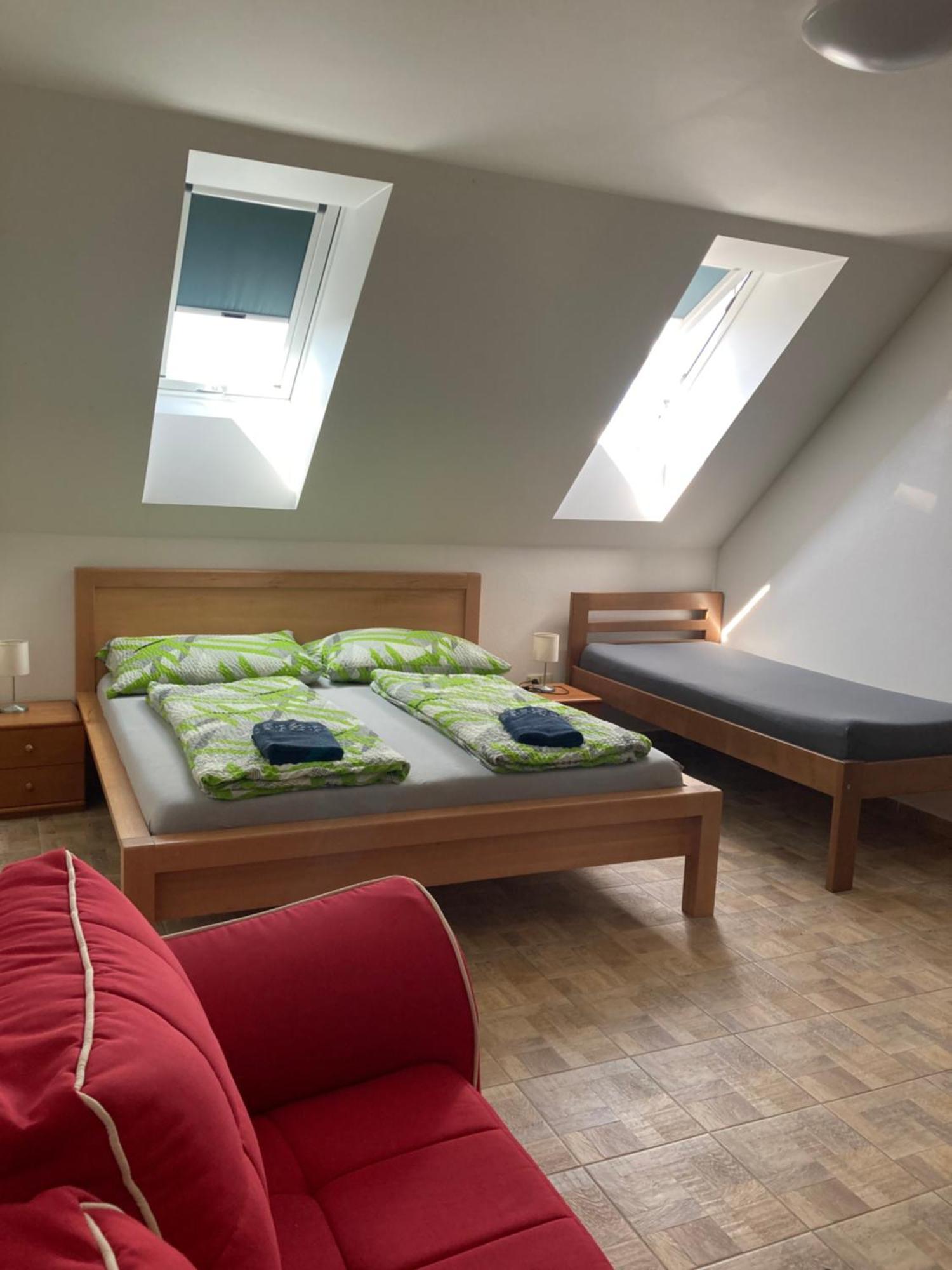 Samostatné apartmány - Penzion U Kudláčků Pouzdřany Pouzdrany Exterior foto
